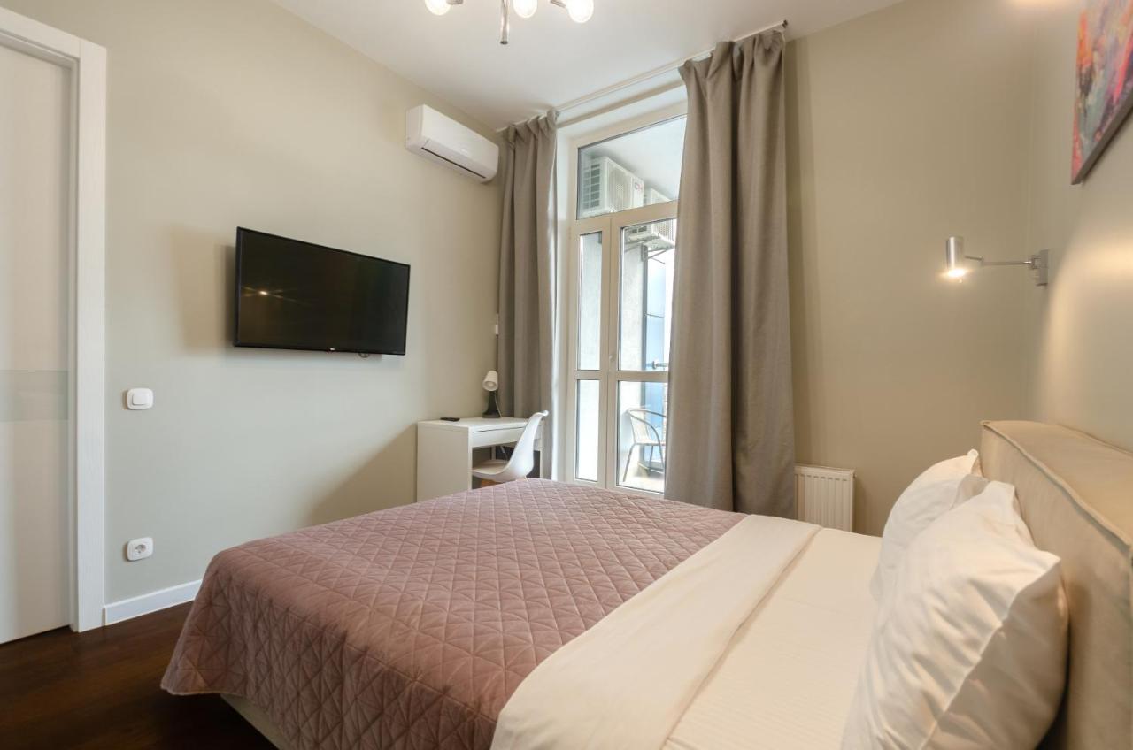 Petrovdom 408-467-471-277-377 In Central Park Cozy Apartments Kyiv Exterior foto