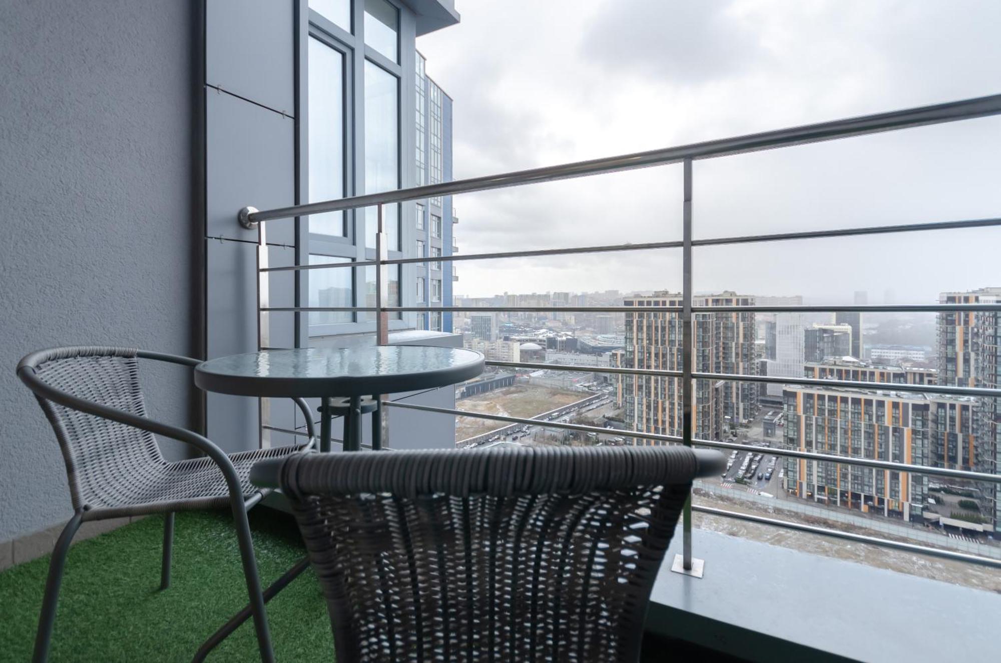 Petrovdom 408-467-471-277-377 In Central Park Cozy Apartments Kyiv Exterior foto