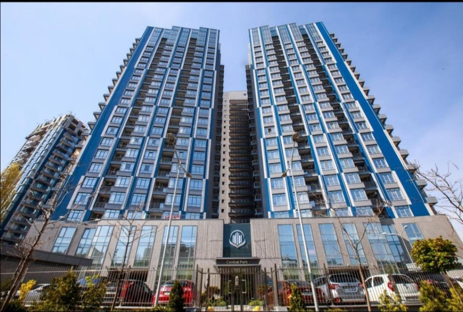 Petrovdom 408-467-471-277-377 In Central Park Cozy Apartments Kyiv Exterior foto